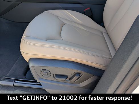 New 2026 Audi Q7 Premium image 23