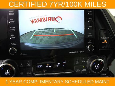 Used 2022 Toyota Highlander XLE AWD/4WD image 26
