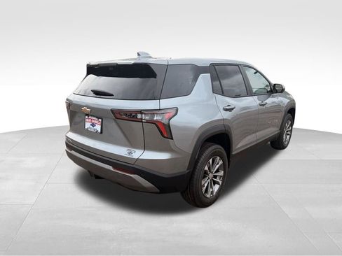 New 2026 Chevrolet Equinox LT FWD image 7