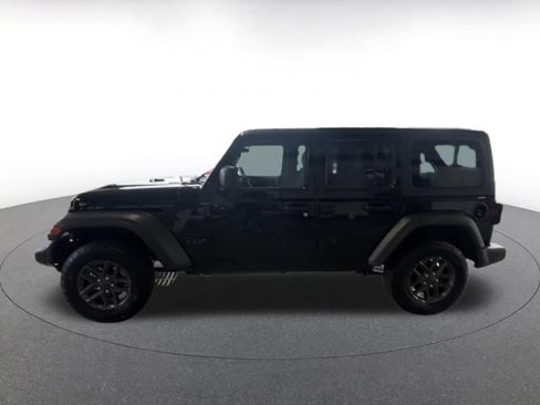 Used 2025 Jeep Wrangler Sport S image 8
