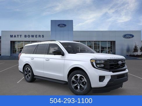 New 2026 Ford Expedition Active image 7