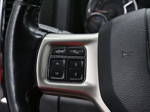 Used 2018 RAM 2500 Laramie AWD/4WD image 16