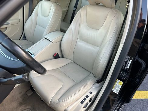 Used 2013 Volvo S60 T5 image 18