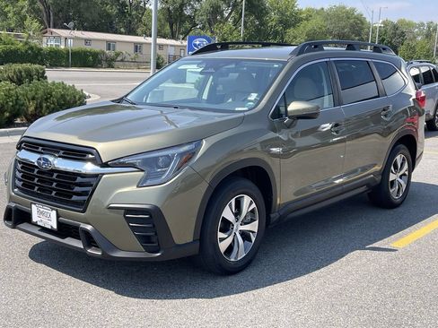 Used 2023 Subaru Ascent Premium w/ Convenience Package AWD/4WD image 3