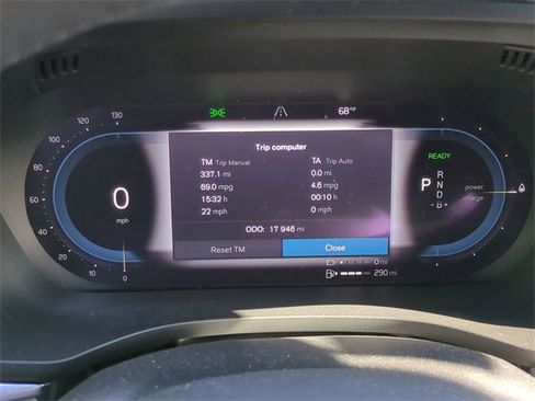 Used 2022 Volvo XC60 T8 Inscription w/ Advanced Package image 26