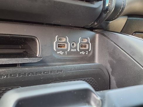 Used 2022 RAM 1500 Limited AWD/4WD image 7