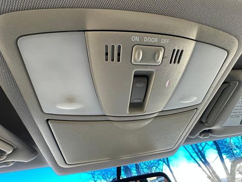 Used 2015 INFINITI Q40 w/ Navigation Package image 19