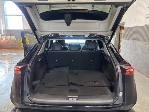 Certified 2025 Nissan Ariya AWD image 11