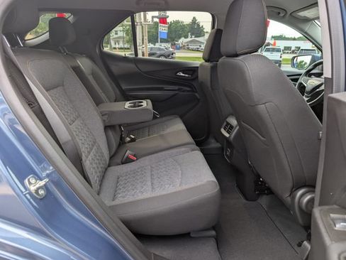 Used 2024 Chevrolet Equinox LT FWD image 17