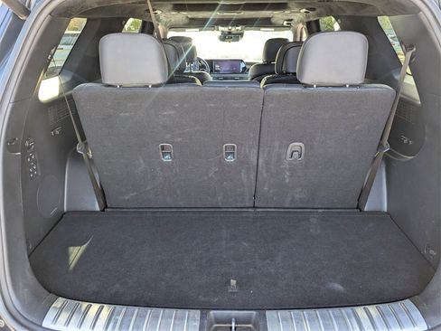 Used 2024 Hyundai Palisade Calligraphy image 11