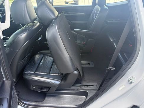 Used 2021 Kia Telluride SX w/ SX Prestige Package AWD/4WD image 36