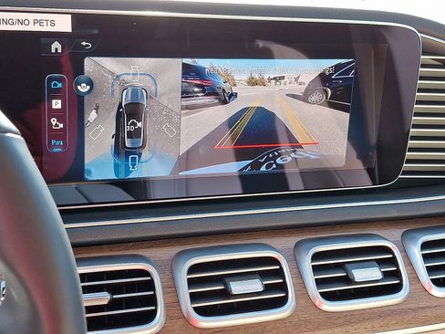 Certified 2026 Mercedes-Benz GLE 350 4MATIC image 18