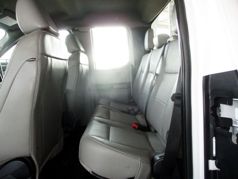 Used 2020 Ford F350 XL w/ Power Equipment Group image 13