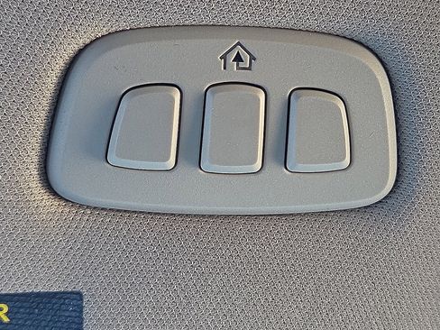 New 2026 Lincoln Corsair Premiere image 20