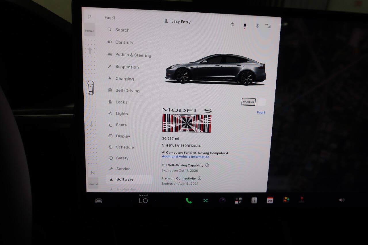Used 2024 Tesla Model S Plaid AWD/4WD image 21