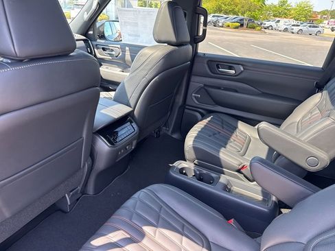 New 2026 Nissan Armada PRO-4X AWD/4WD image 14
