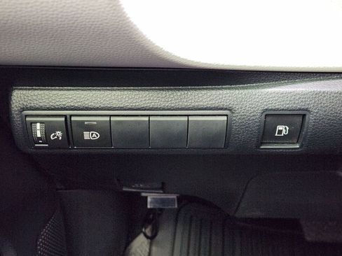 Used 2024 Toyota Corolla LE image 26