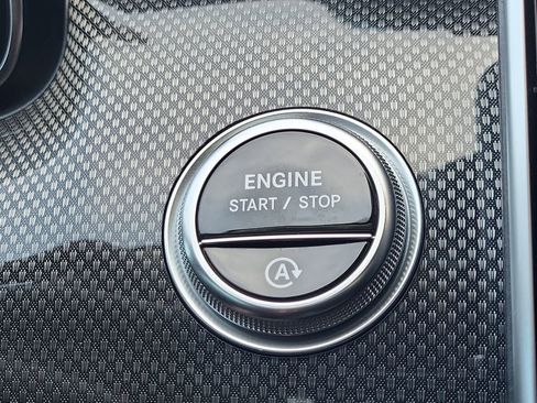 Used 2022 Mercedes-Benz C 300 Sedan image 20