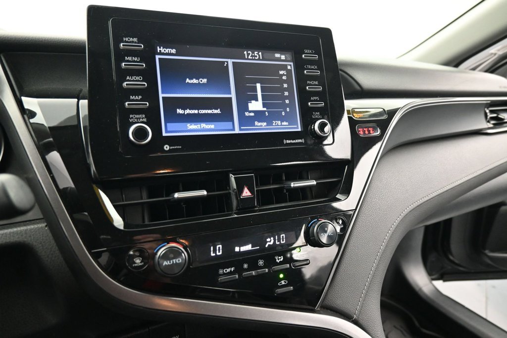 Used 2024 Toyota Camry SE FWD image 25