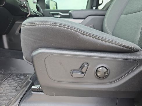 Used 2025 RAM 1500 Big Horn AWD/4WD image 32