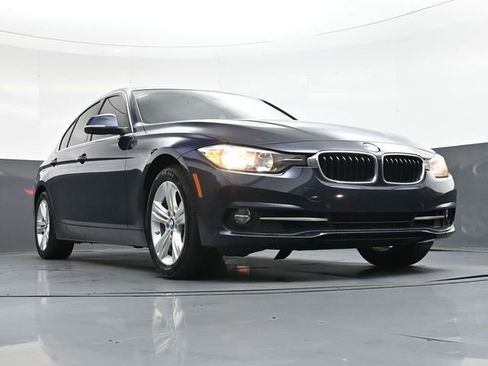 Used 2017 BMW 330i Sedan image 42