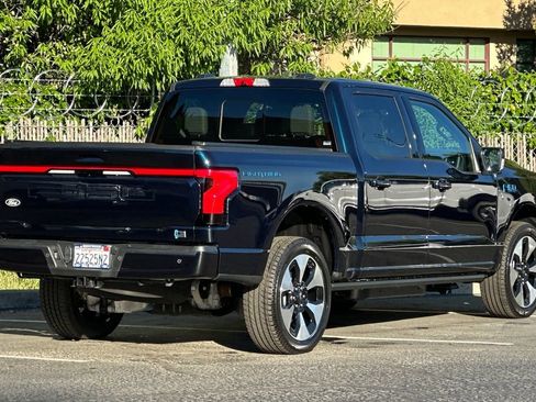 Used 2025 Ford F150 Lightning Platinum image 3