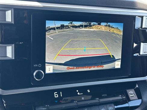 Used 2025 Toyota Tundra SR5 AWD/4WD image 17