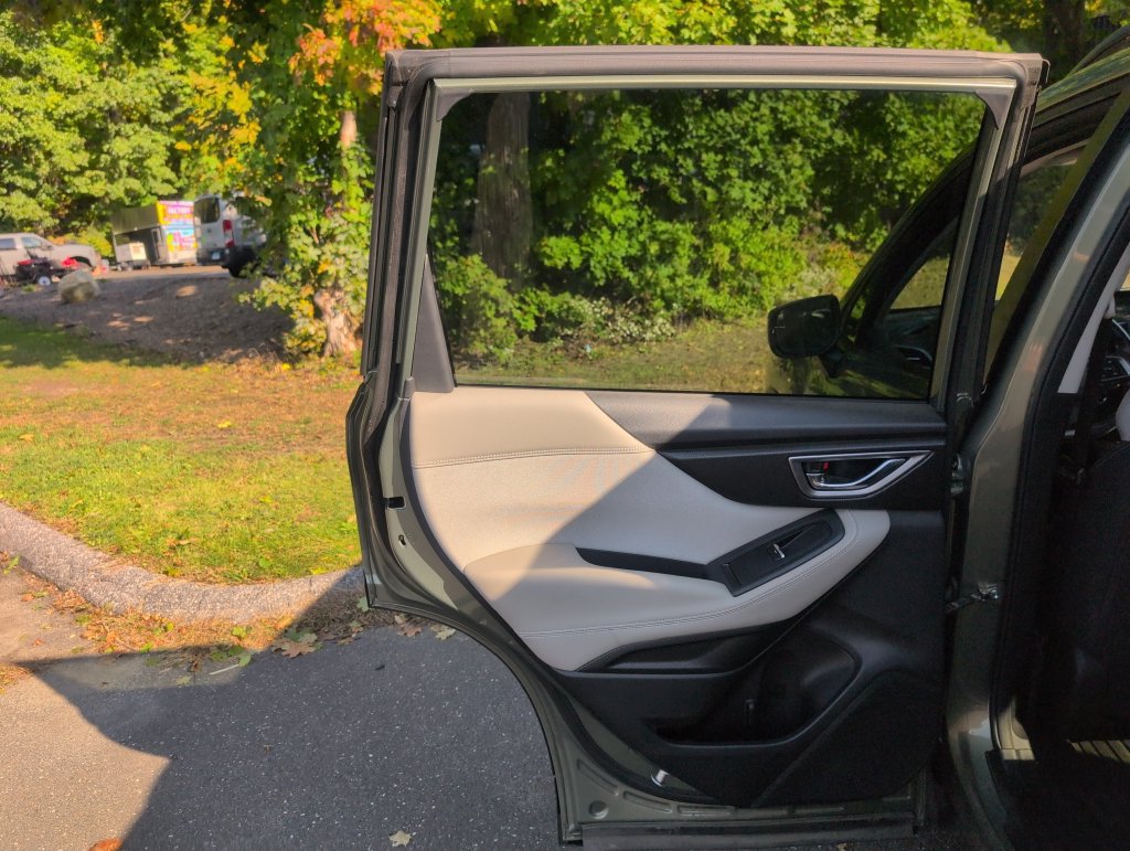 Used 2020 Subaru Forester Premium AWD/4WD image 28