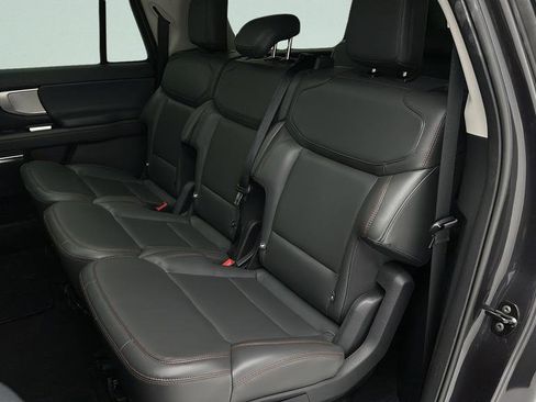 Used 2025 Ford Expedition Max Active AWD/4WD image 10