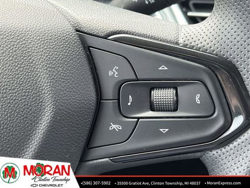 Certified 2024 Chevrolet Trax LT FWD image 24