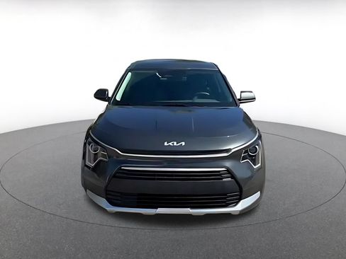 Used 2026 Kia Niro LX FWD image 4