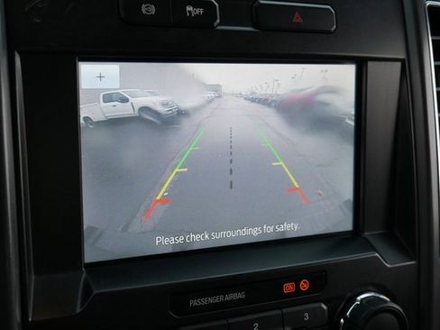 Used 2021 Ford F250 XLT image 3