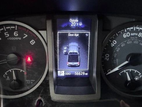 Certified 2023 Toyota Tacoma TRD Sport image 2