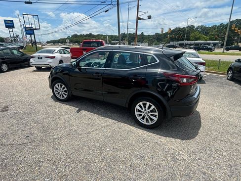 Used 2022 Nissan Rogue Sport SV w/ Technology Package AWD/4WD image 19