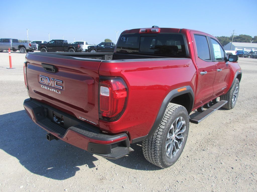New 2026 GMC Canyon Denali AWD/4WD image 4
