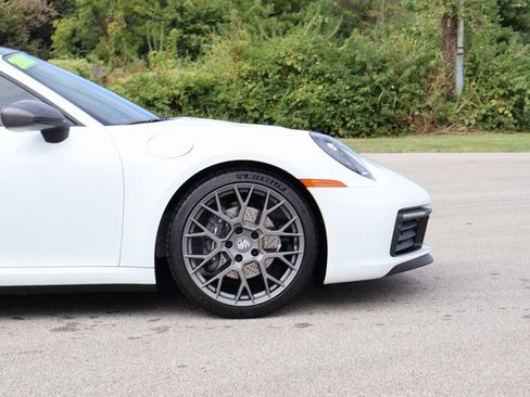 Used 2024 Porsche 911 Carrera T image 10