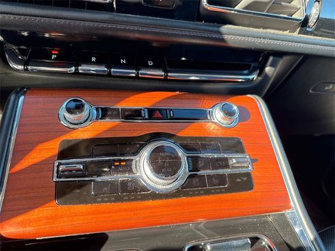 Used 2024 Lincoln Aviator Reserve w/ Jet Package image 24