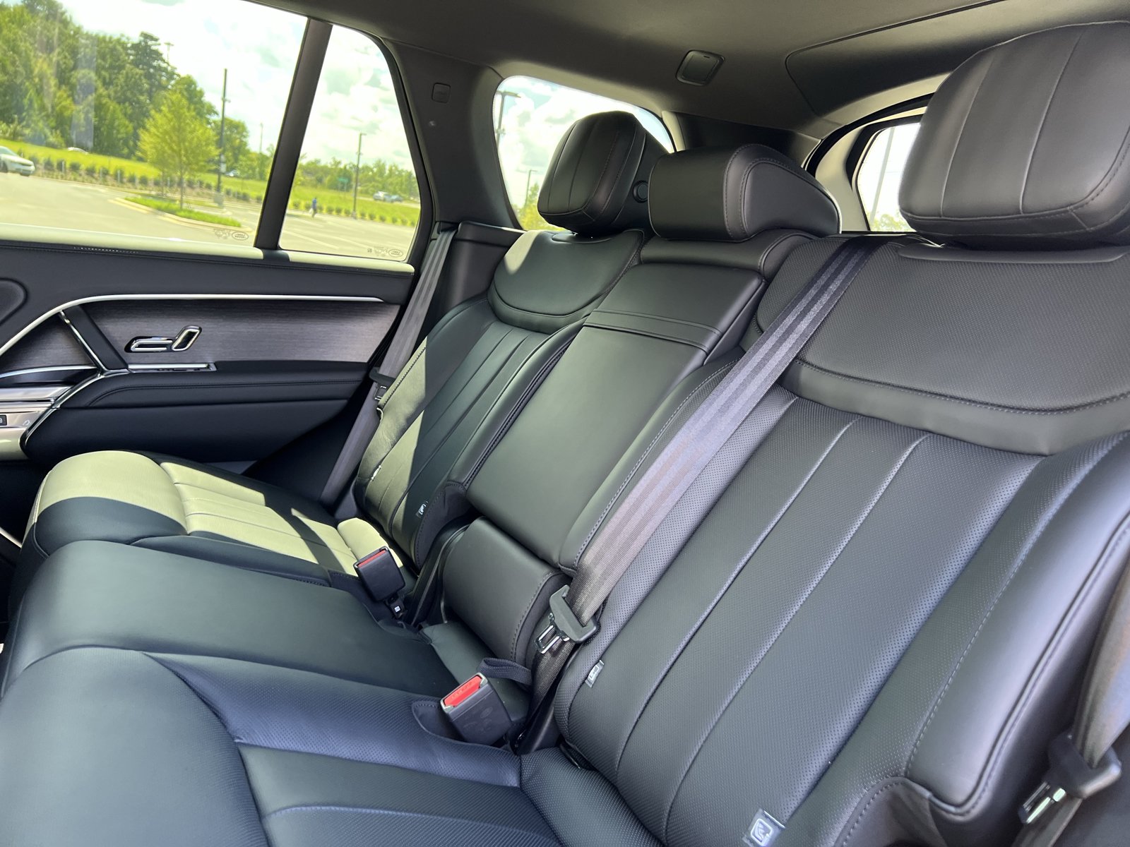 New 2026 Land Rover Range Rover SE AWD/4WD image 5