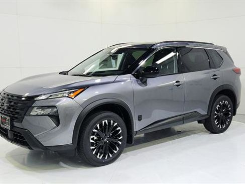 New 2026 Nissan Rogue Dark Armor FWD image 3