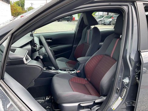 Used 2026 Toyota Corolla SE FWD image 29