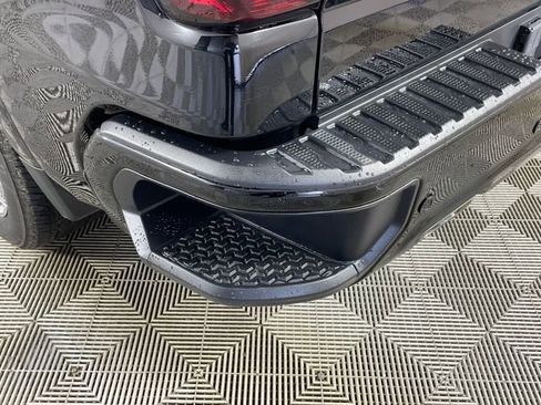 Used 2023 GMC Sierra 1500 Denali w/ Denali Reserve Package image 19