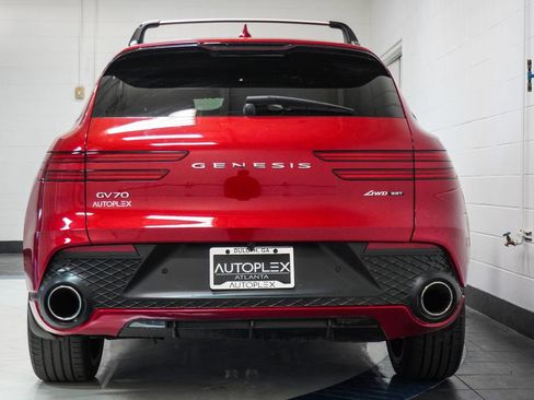 Used 2024 Genesis GV70 3.5T Sport w/ Sport Prestige Package AWD/4WD image 41