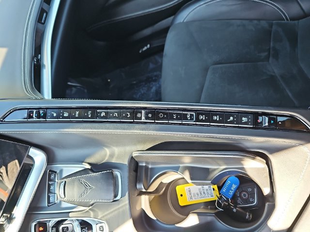 Used 2023 Chevrolet Corvette Stingray Premium Conv w/ Z51 Performance Package RWD image 25