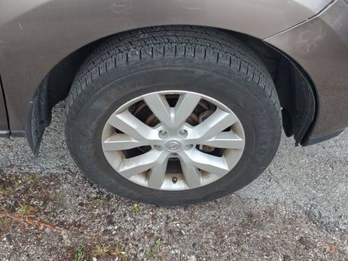 Used 2013 Nissan Murano S FWD image 6