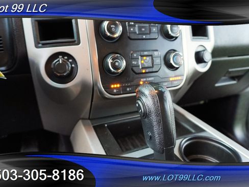 Used 2017 Ford Expedition XLT image 24