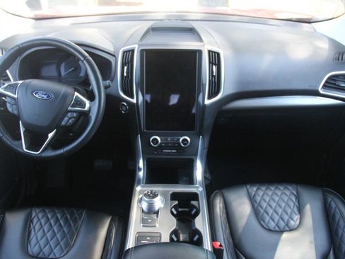 Certified 2024 Ford Edge Titanium AWD/4WD image 14