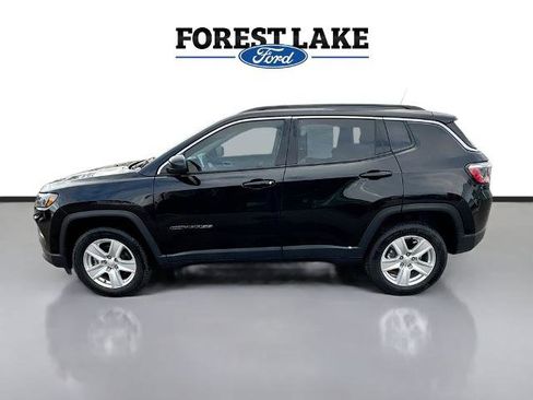 Used 2022 Jeep Compass Latitude image 4