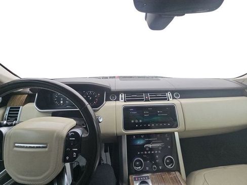 Used 2018 Land Rover Range Rover Supercharged image 12