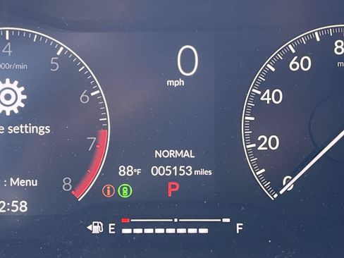 Used 2023 Honda Civic Sport image 8