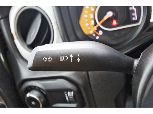Used 2024 Jeep Wrangler Unlimited Sport AWD/4WD image 18